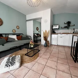 Appartement Aix-en-provence, Proche Toutes Comodites Et Axes Routiers, Linges Fournis, Aix-en-Provence